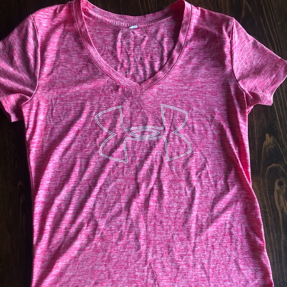 Athletic shirt